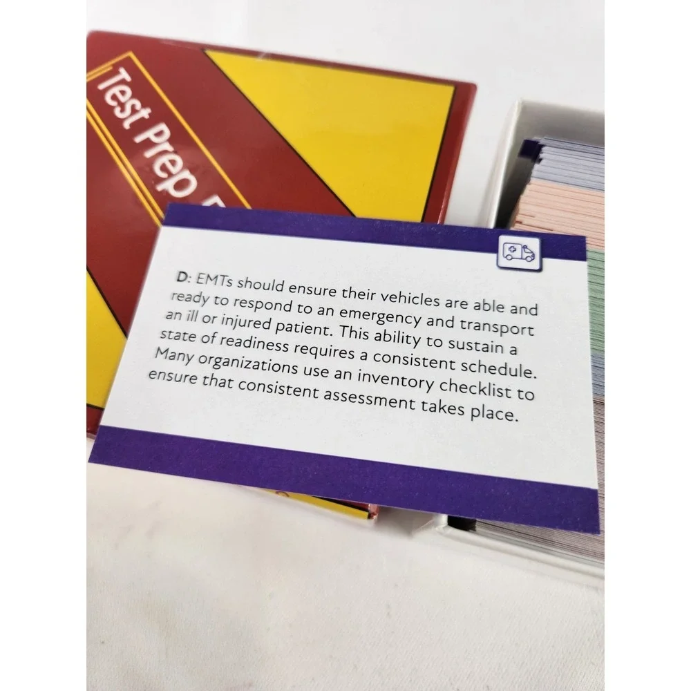 Test Prep Books EMT‎ Flash Cards Emergency Medicine Exam Preparation English
